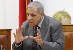 بالصور.. "محلب" موظف في شركة خاصة بالكويت