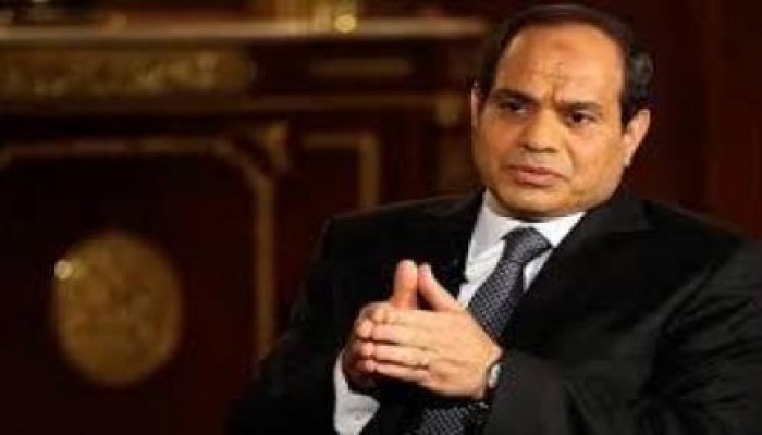 السيسي يطالب بدعم دولي للانقلابي حفتر