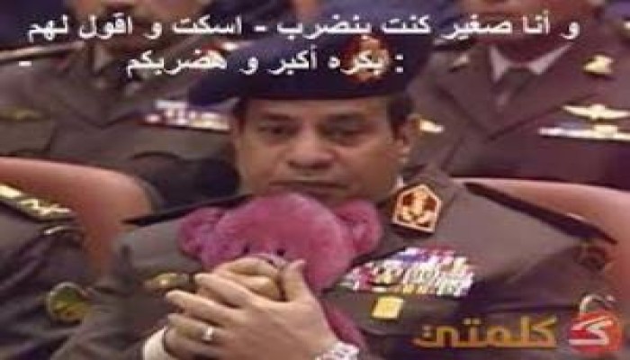 المجنون .. على خطى القذافي وعبد الناصر