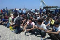 إيطاليا ترحل 24 مصريًّا دخلوا أراضيها بطرق غير مشروعة