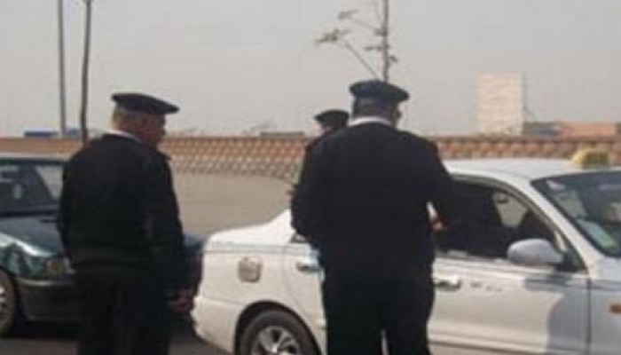 حكم العسكر : أمين شرطة يقتل زوجة سائق في كمين ببولاق الدكرور