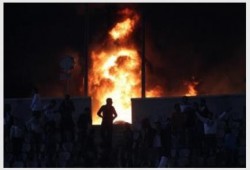 مجهولون يشعلون حريقا باستاد القاهرة