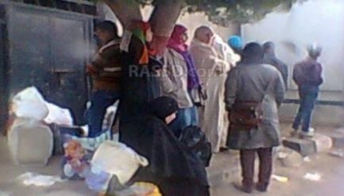 سجن طنطا يطرد زوار المعتقليين تحت مياه الأمطار