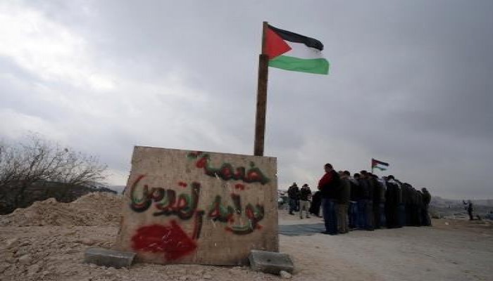 جيش الاحتلال الصهيوني  يهدم قرية ب‫‏القدس‬  للمرة العاشرة