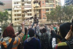 فيديو.. مسيرة لطلاب المدارس بميدان النعام تندد بجرائم حكم العسكر