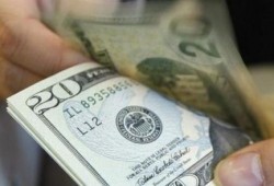 سعر الدولار في السوق الرسمى و السوداء اليوم الثلاثاء