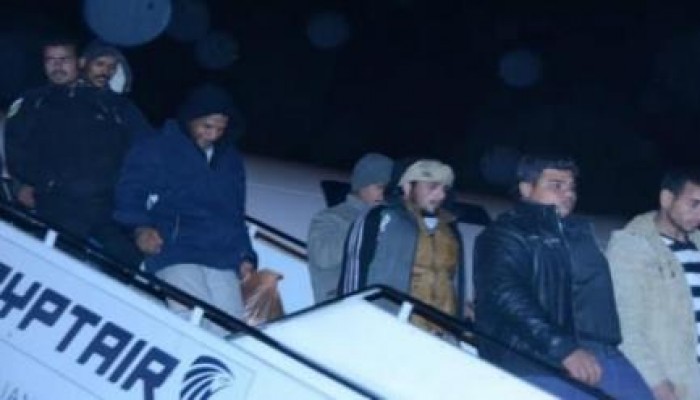 مطار القاهرة يستقبل 821 مصريًا عائدًا من ليبيا