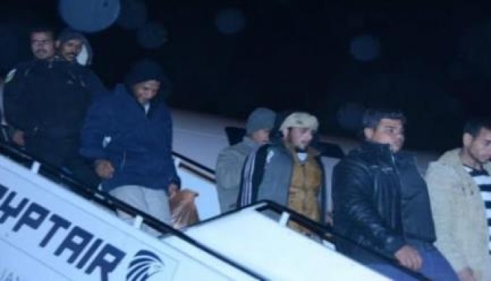 مطار القاهرة يستقبل 821 مصريًا عائدًا من ليبيا