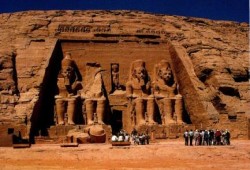 الانقلاب يواصل مسلسل إهمال الآثار الفرعونية بالأقصر