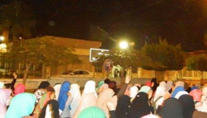 المنوفية: مسيرة ليلية بالسادات تهتف بإسقاط الانقلاب