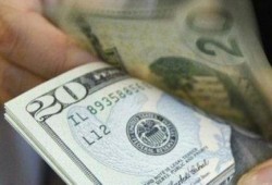 الدولار يعاود الارتفاع مقابل الجنية سعر الدولار فى السوق الرسمى والسوداء اليوم