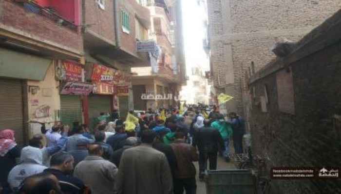 بالفيديو.. ثوار الجيزة ينتفضون بـ 10 مسيرات في جمعة "أنقذوا مصر"