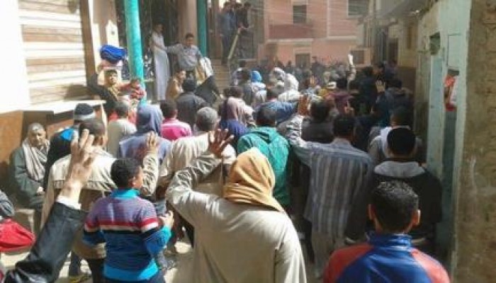 الفيوم.. تنتفض بـ 15 مسيرة في جمعة "أنقذوا مصر"