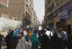 مسيرات حاشدة بالمنيا تهتف بإسقاط حكم العسكر