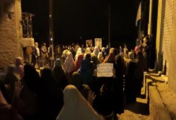 وقفة ليلية بكوم حلين أمام منزل الشهيد وليد العربي