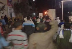 "مصر مش للبيع " هتاف ثوار مركز سنورس بفعاليتهم الليلية