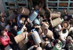 تموين الانقلاب : لاحل قبل نهاية مارس لأزمة البوتاجاز