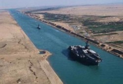 انخفاض عدد ناقلات البترول العابرة لقناة السويس يناير الماضي