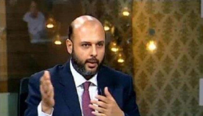 إخلاء سبيل عمرو زكي القيادي بالحرية والعدالة