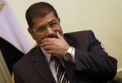 "جنايات القاهرة" تقرر عقد "هزلية التخابر مع قطر" في جلسات سرية