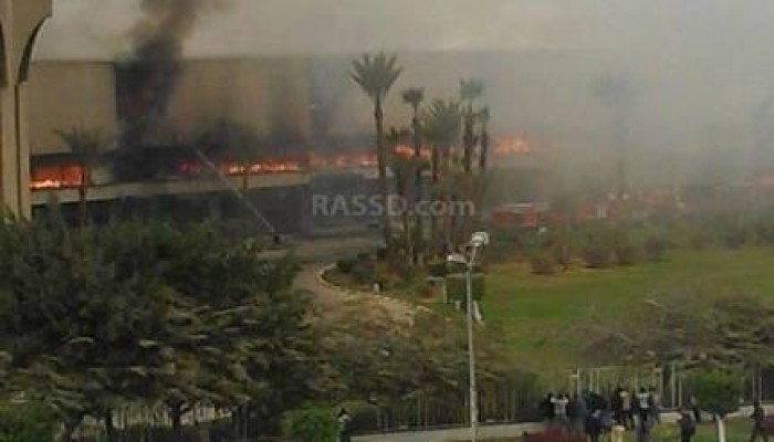 ارتفاع مصابي حريق قاعة المؤتمرات لـ 40 حالة