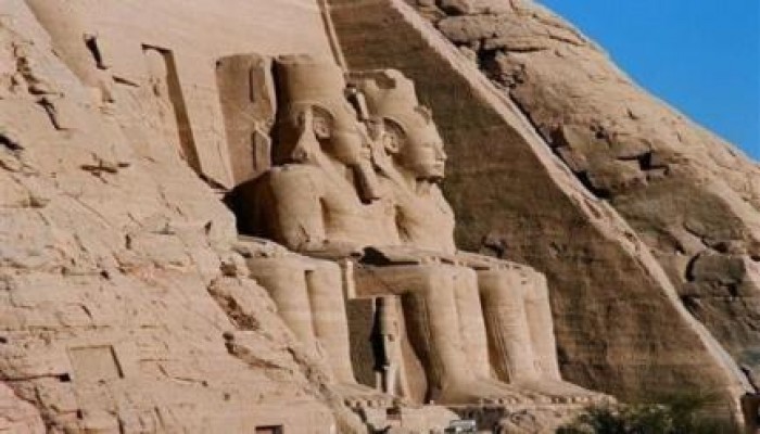 بالتفاصيل.. السيسي يفتح مصر أمام السياح " الإسرائيليين "