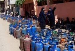 الأزمات تضرب قبلي وبحري .. والمواطن البسيط  يدفع ثمن فشل الانقلاب