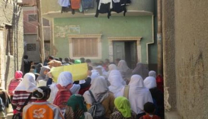 بنى سويف: مسيرة طلابية بقرية أشمنت تهتف الحرية للشباب