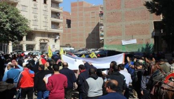 بالفيديو.. ثوار الجيزة ينتفضون بـ 11 فعالية في جمعة "مصر مش للبيع"