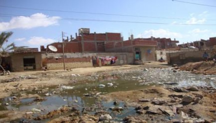 تفاقم مشكلات الصرف وتلوث المياه في قرية السلامون بالمنوفية