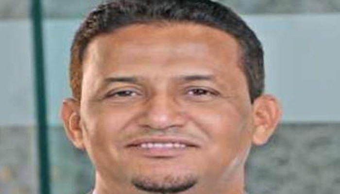 د. الشنقيطي: السفاح فقد هيبته حتى عند أذنابه