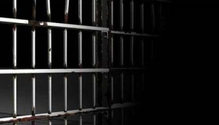 أسر المعتقلين في بورسعيد يؤكدون تعرض ذويهم للتعذيب