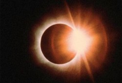 فلكي يحذر من النظر للشمس أثناء الكسوف 20 مارس