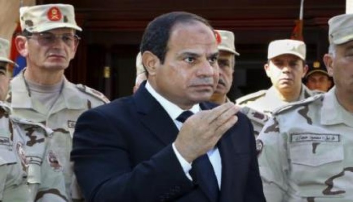 صحيفة تركية: السيسي يلعب دور عميل الاستعمار في ليبيا