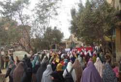 رافضي الانقلاب العسكري يواصلون التظاهر في محافظات وجامعات مصر