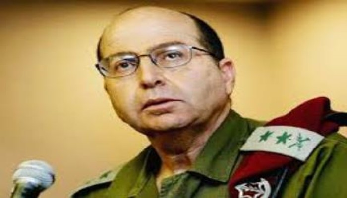 وزير الحرب الصهيوني: الحكام العرب يتجاهلون الشأن الفلسطيني في اللقاءات السرية