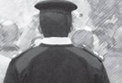 حاميها حراميها : حبس أمين شرطه ومعاونيه زوروا  أوراق أكثر من 100 سيارة