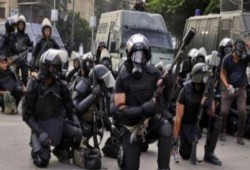 ميليشيات الانقلاب  تقحم بيوت أهالي "بني مجدول" وتعتقل الثوار