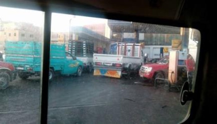 أزمة السولار تغلق طريق طنطا المحلة (صور)