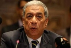 منظمة حقوقية تلاحق بركات لارتكابه جرائم دولية