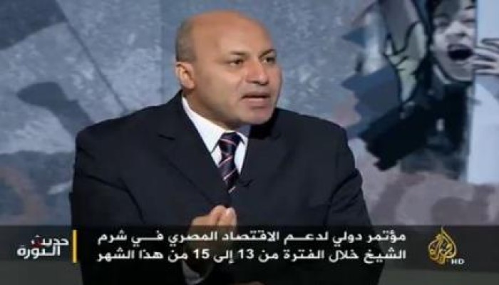 مصطفى عبدالسلام معلقا على مؤتمر بيع مصر : "الموضوع صفى على 5 حبايات!"