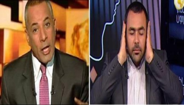 بالفيديو.. أذرع الانقلاب الإعلامية " بيصيحوا لبعض ع الهوا " وأحدهم للأخر يا مهربي المخدرات