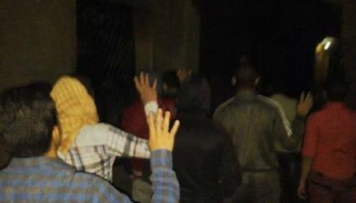 مع حصارها لليوم 24.. اشتباكات عنيفة بين أهالي الميمون وقوات الانقلاب