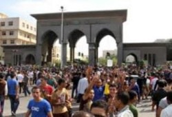 الفصل النهائي لـ20 طالبًا بالأزهر بدعوى التظاهر