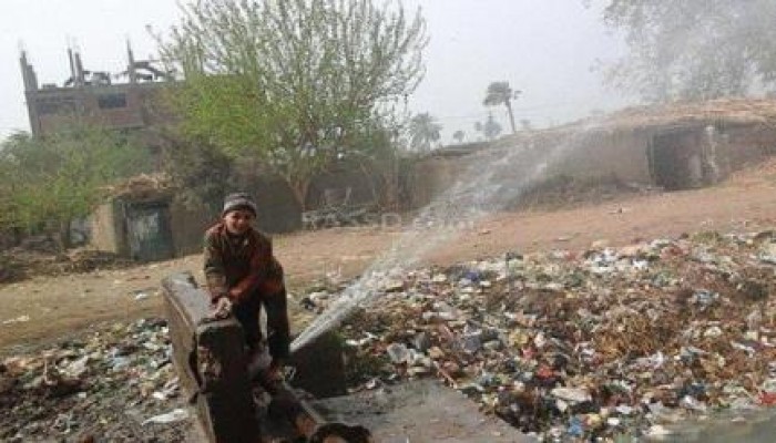 مصر تستيقظ .. على تلال القمامة