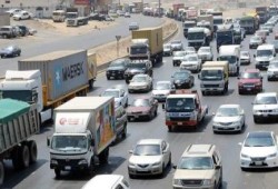 إنقلاب مقطورة يوقف طريق القاهرة -الإسكندرية الزراعي