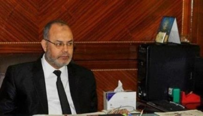 فيديو.. بعد إحالته للمفتي.. والدة محافظ كفر الشيخ: قضاة الانقلاب نسوا الله