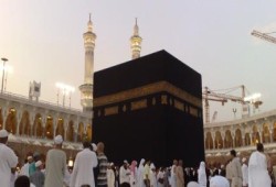 مقترح أمني بتعطيل الهواتف الذكية في المشاعر المقدسة