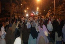 مسيرة ليلية بأشمون تهتف بالقصاص للشهداء