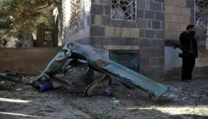 اليمن : عشرات القتلى والجرحى في تفجيراتٍ استهدفت مساجد في صنعاء